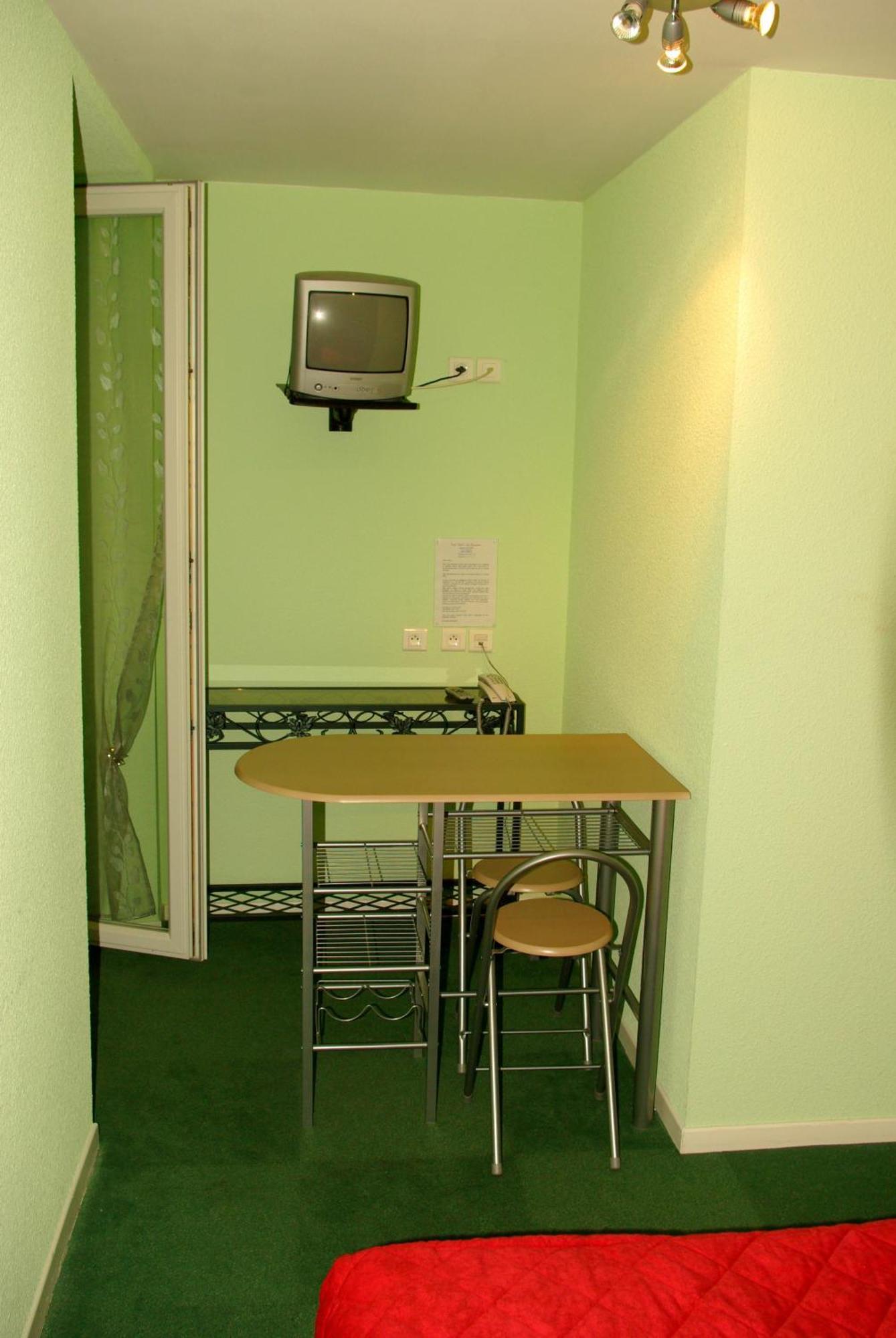 Hotel Le Gambetta Carmaux 외부 사진