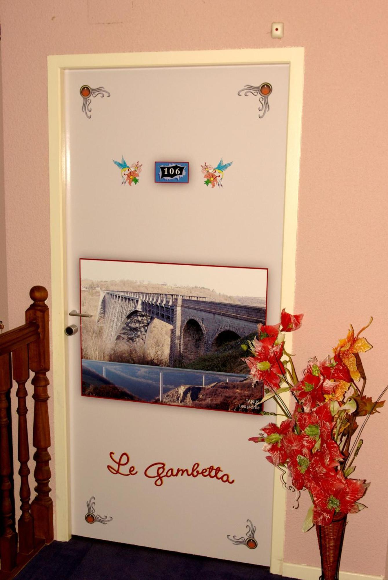 Hotel Le Gambetta Carmaux 외부 사진