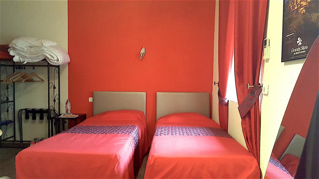 Hotel Le Gambetta Carmaux 외부 사진