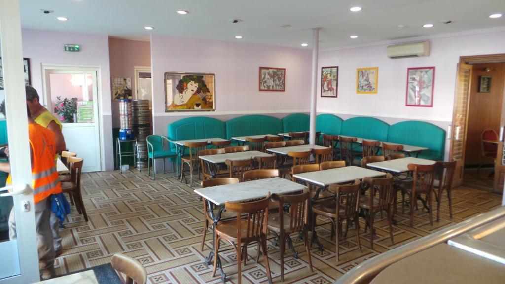 Hotel Le Gambetta Carmaux 외부 사진